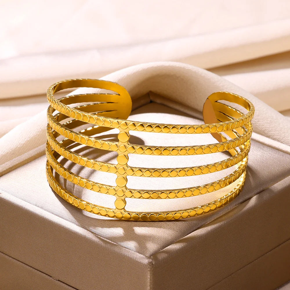 Stainless Steel Hollow Bangle – Classic Gold Snake Bracelet