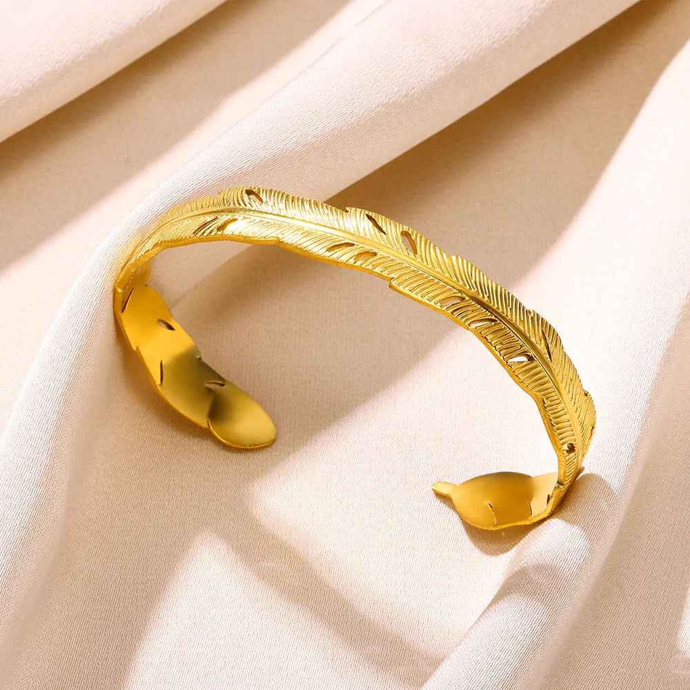 Stainless Steel Hollow Bangle – Classic Gold Snake Bracelet