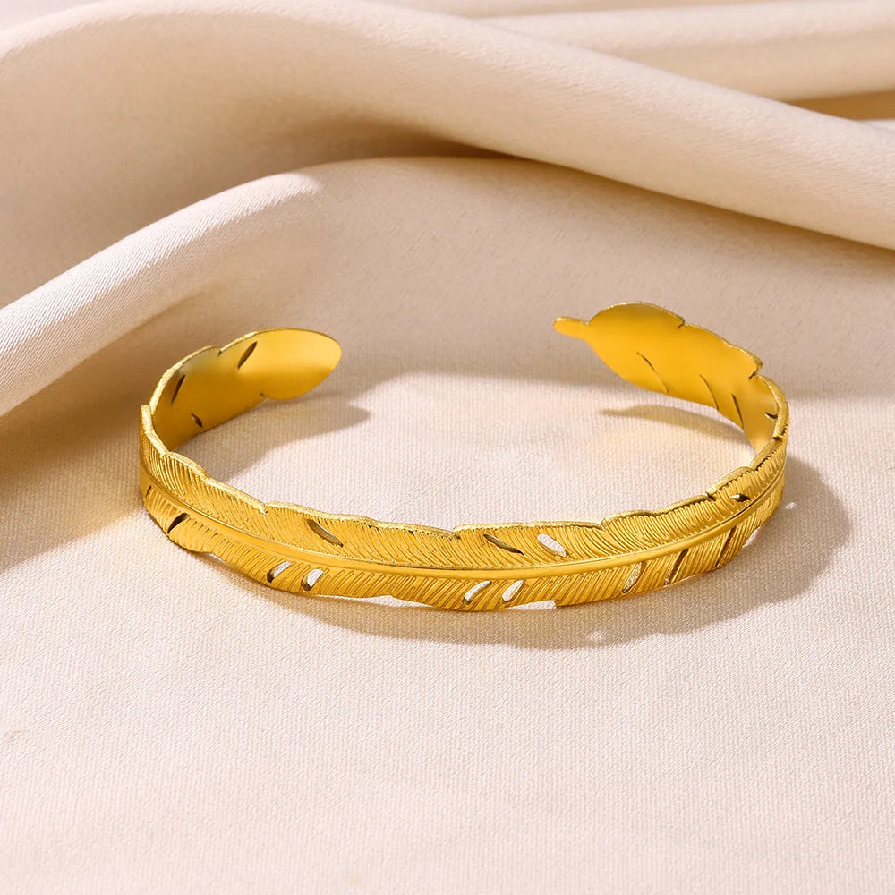 Stainless Steel Hollow Bangle – Classic Gold Snake Bracelet